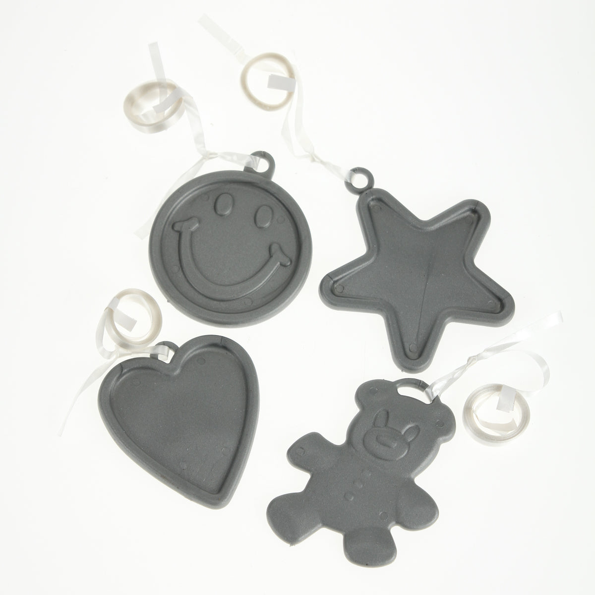 Pallopaino 8 g, hopeanvärinen nauhalla 25 kpl/pss