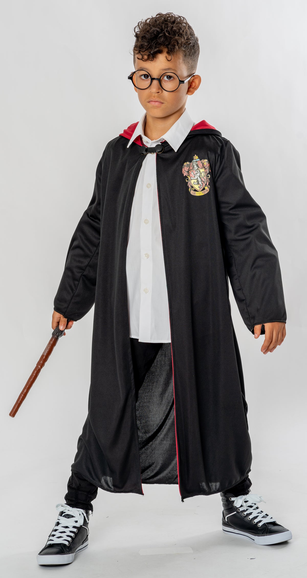 Harry Potter asusetti; kaapu, lasit ja taikasauva