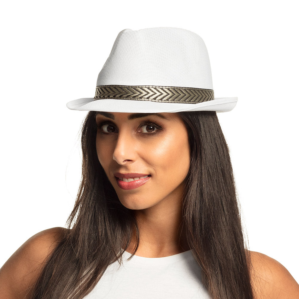 Hattu Funky, lajitelmatuote 6 eri väriä