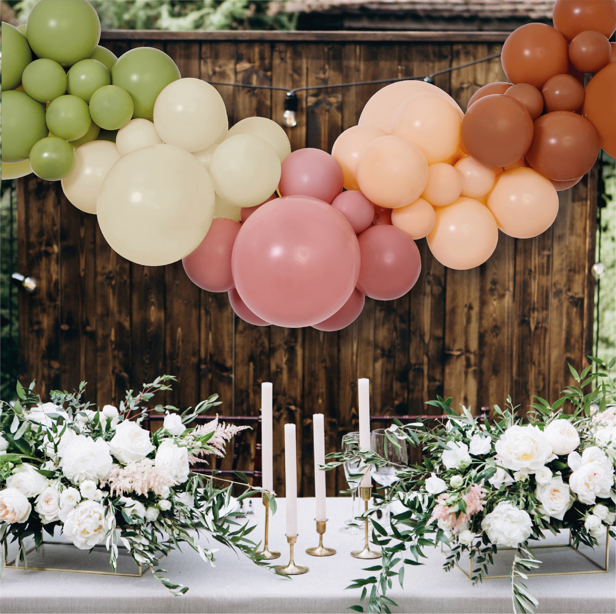 DIY Ilmapallokaari maanläheiset värit