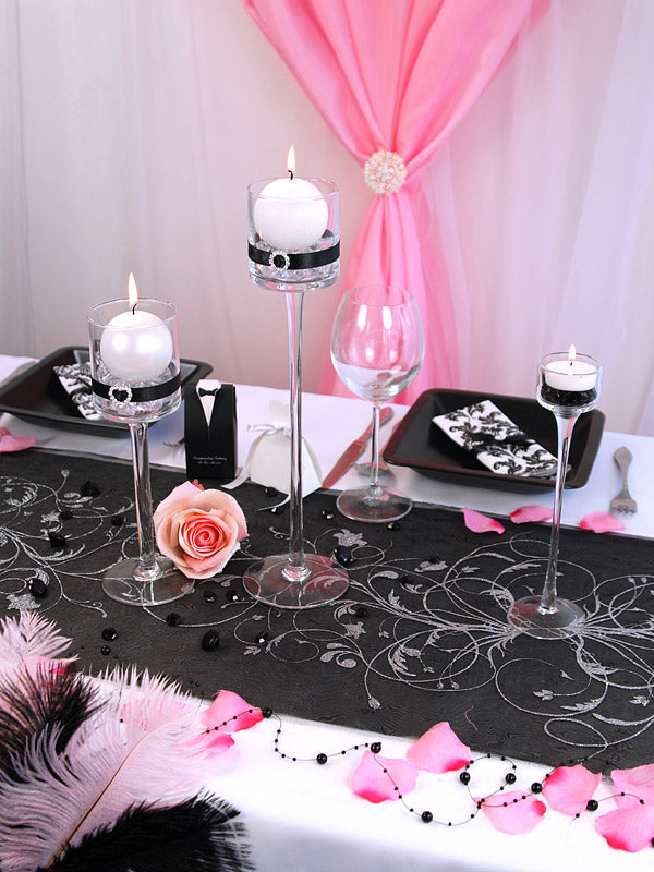 Musta organza hopeakuviolla 900 x 36 cm