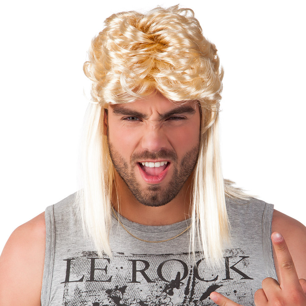 Peruukki takatukalla vaalea