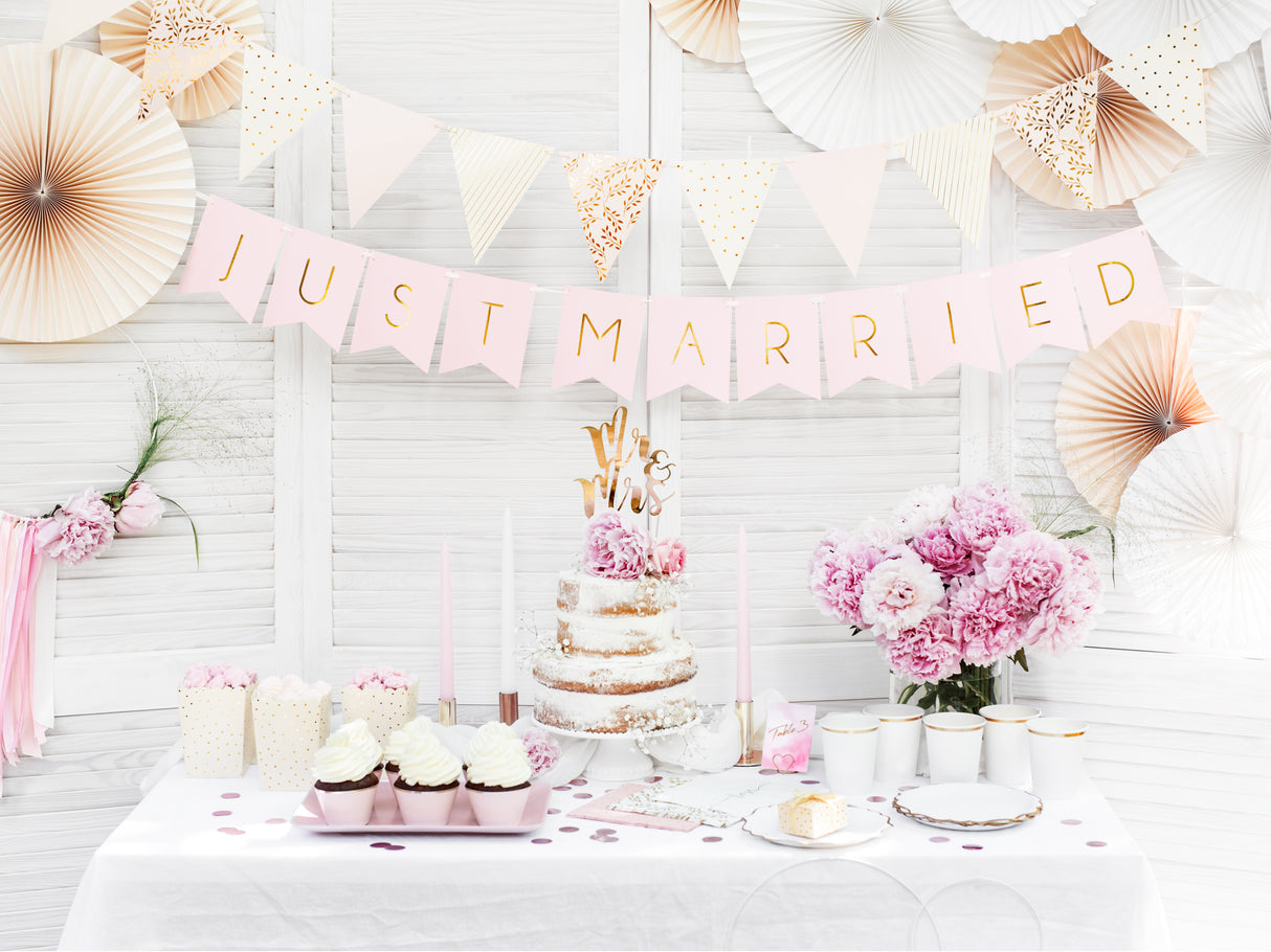 Kakunkoriste Mr&Mrs kullanvärinen