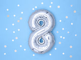 Numerofolio 8 hopeanvärinen ilmatäytteinen 35 cm