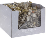 Lehväkoriste kimalteella tikussa