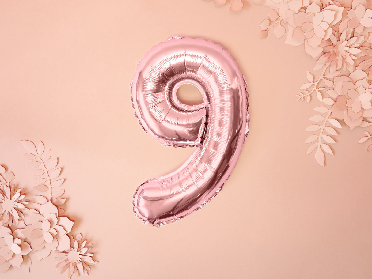 Numerofolio 9 ruusukullanvärinen ilmatäytteinen 35 cm